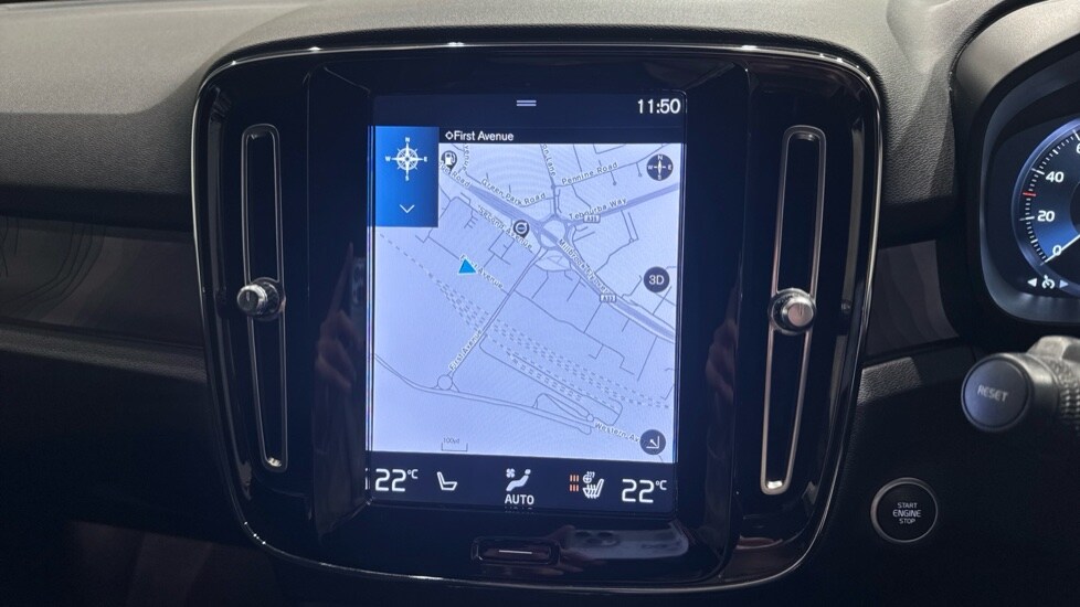 Used Volvo XC40 2023 for sale - 77251400: Photo 16