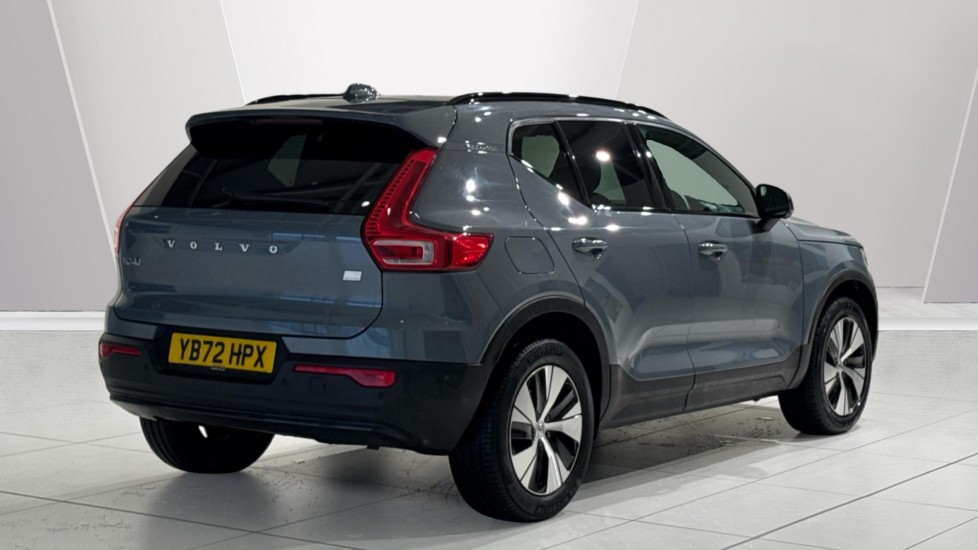Used Volvo XC40 2023 for sale - 77251400: Photo 2