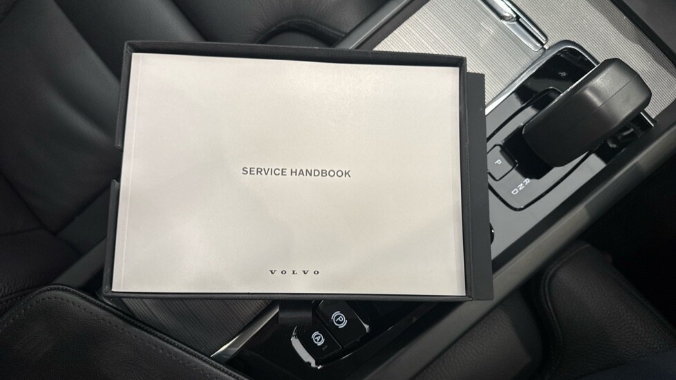 Used Volvo XC60 2023 for sale - 76676911: Photo 14