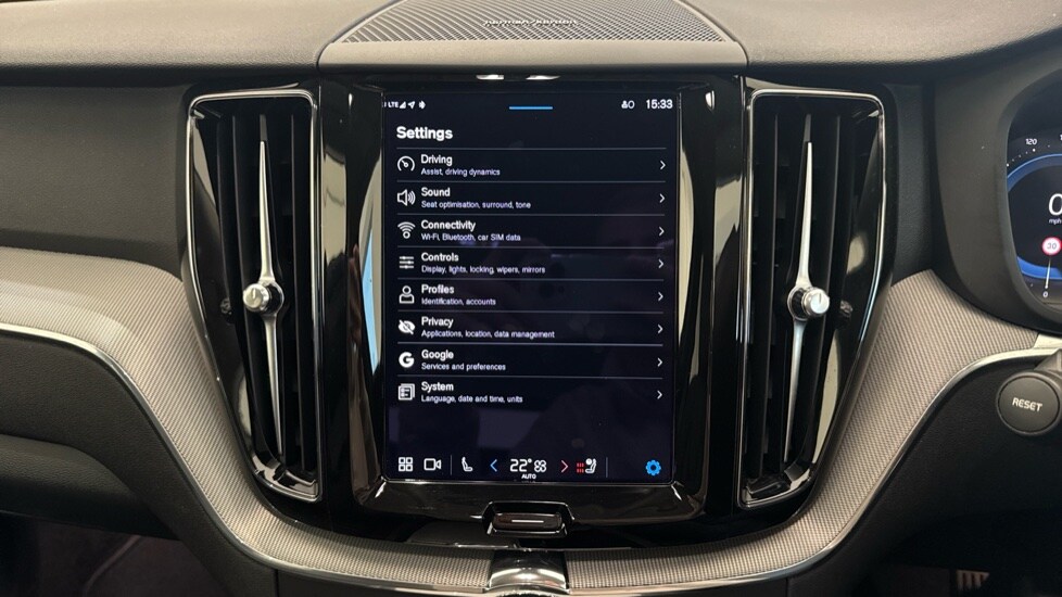 Used Volvo XC60 2023 for sale - 76676911: Photo 16