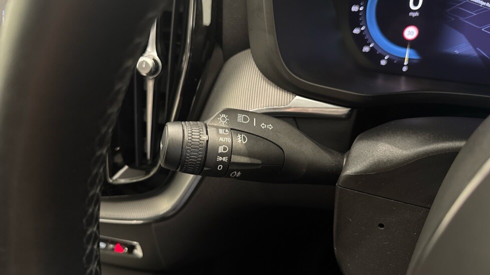 Used Volvo XC60 2023 for sale - 76676911: Photo 19