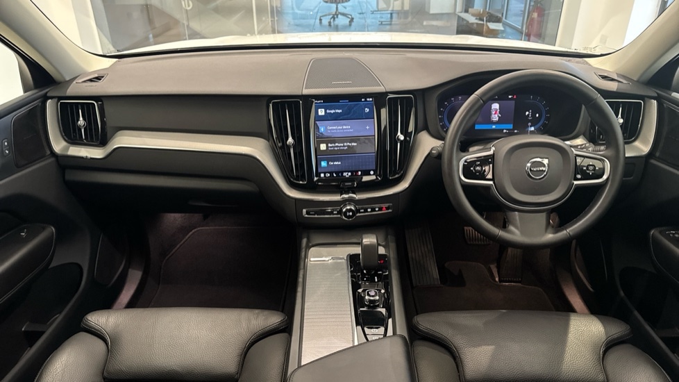 Used Volvo XC60 2023 for sale - 76676911: Photo 5