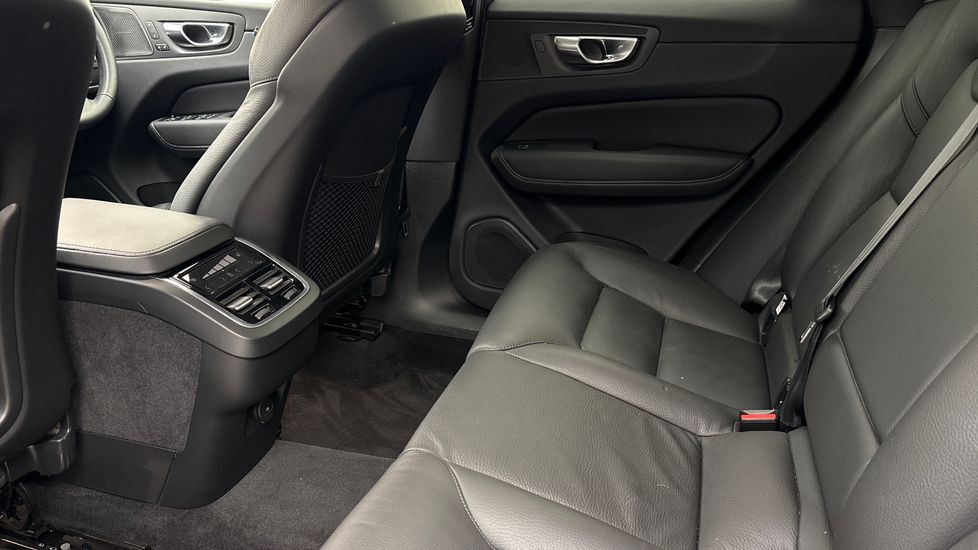 Used Volvo XC60 2025 for sale - 78053461: Photo 7