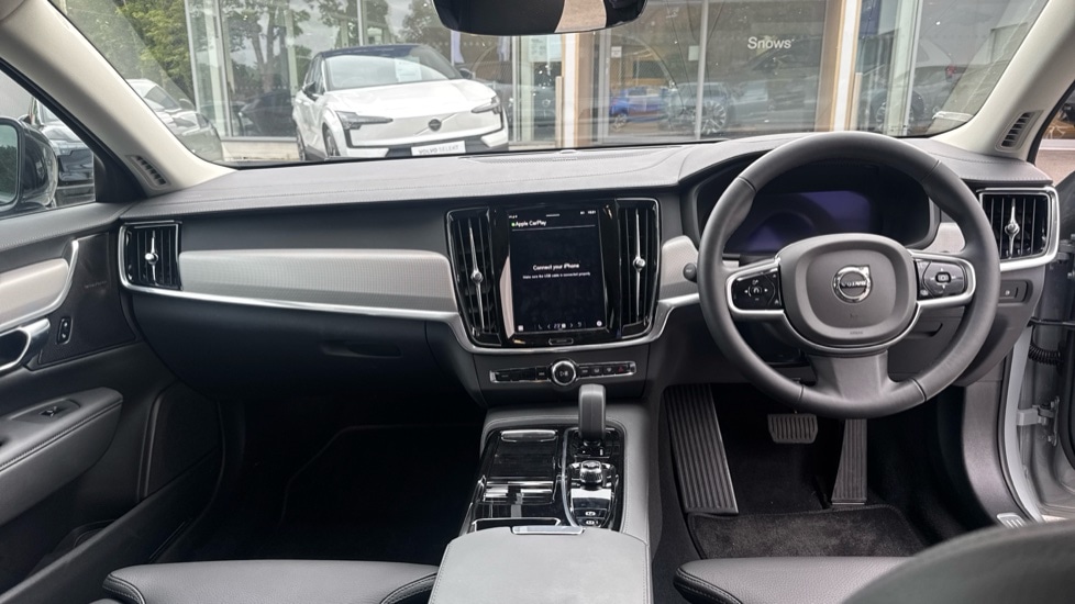 Used Volvo V90 2025 for sale - 77555232: Photo 5