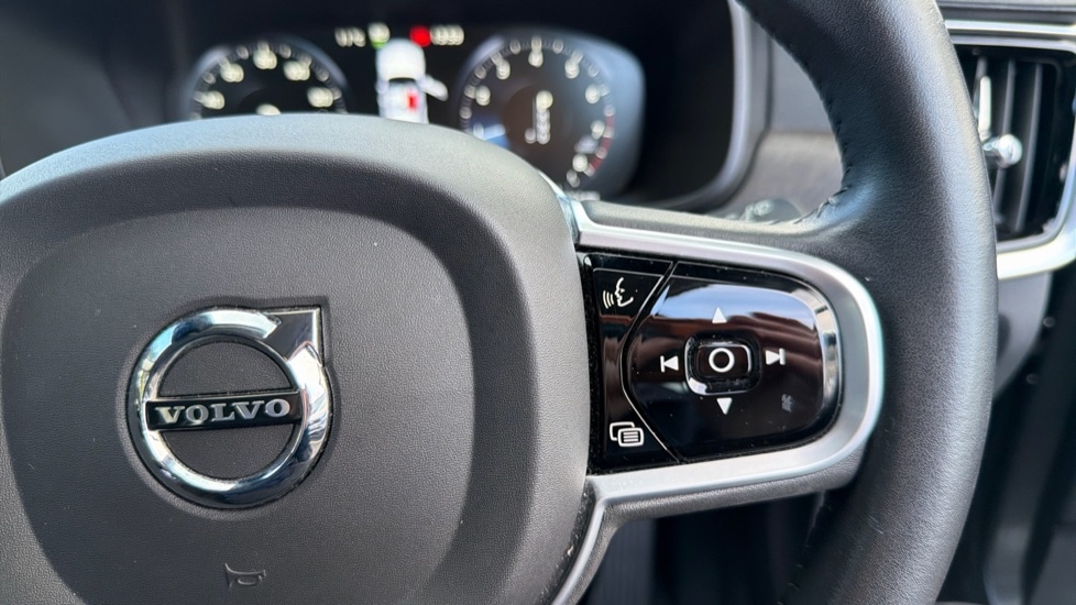 Used Volvo V90 2019 for sale - 77237180: Photo 21