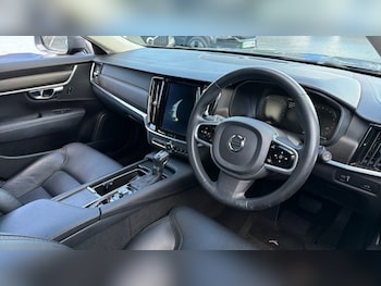 Used Volvo V90 2019 for sale - 77237180: Photo