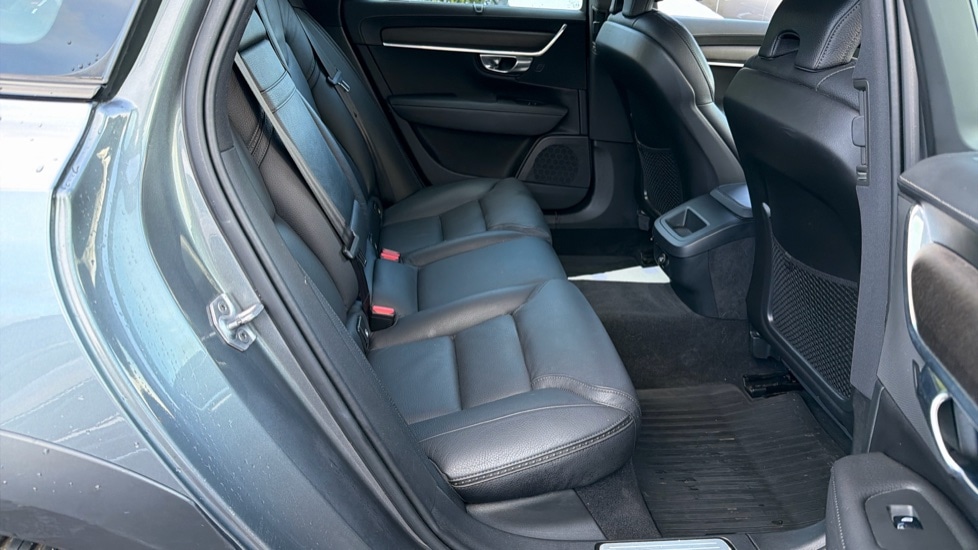 Used Volvo V90 2019 for sale - 77237180: Photo 6