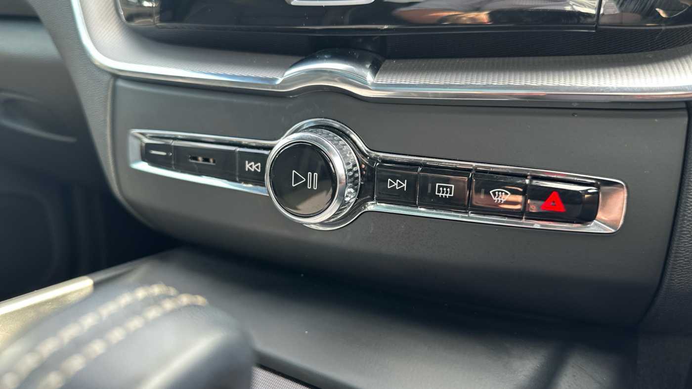 Used Volvo XC60 2021 for sale - 77552146: Photo 12