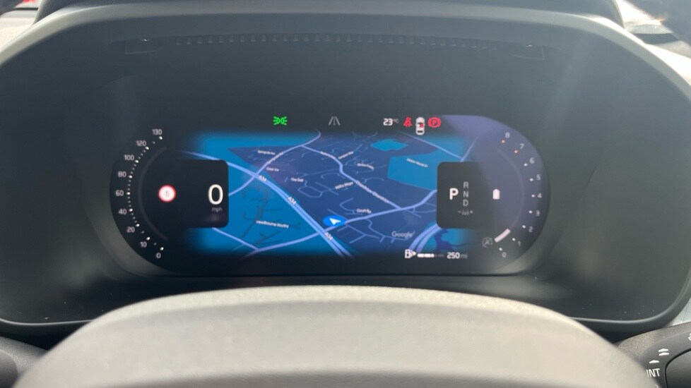 Used Volvo XC40 2023 for sale - 78209719: Photo 11