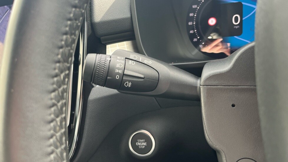 Used Volvo XC40 2023 for sale - 78209719: Photo 18