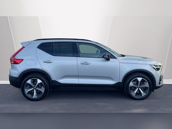 Used Volvo XC40 2023 for sale - 78378192: Photo