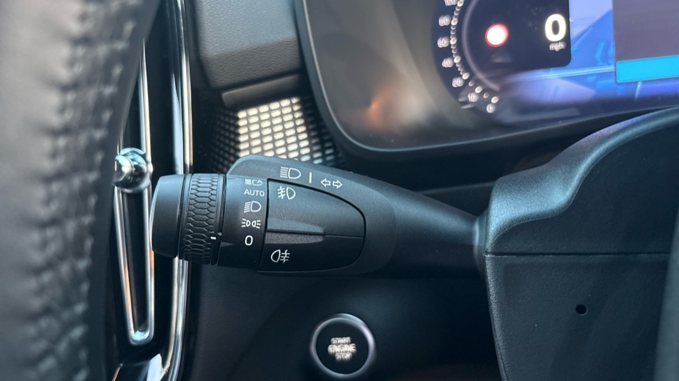 Used Volvo XC40 2025 for sale - 77763411: Photo 18