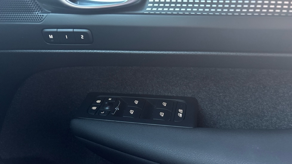 Used Volvo XC40 2025 for sale - 77763411: Photo 22