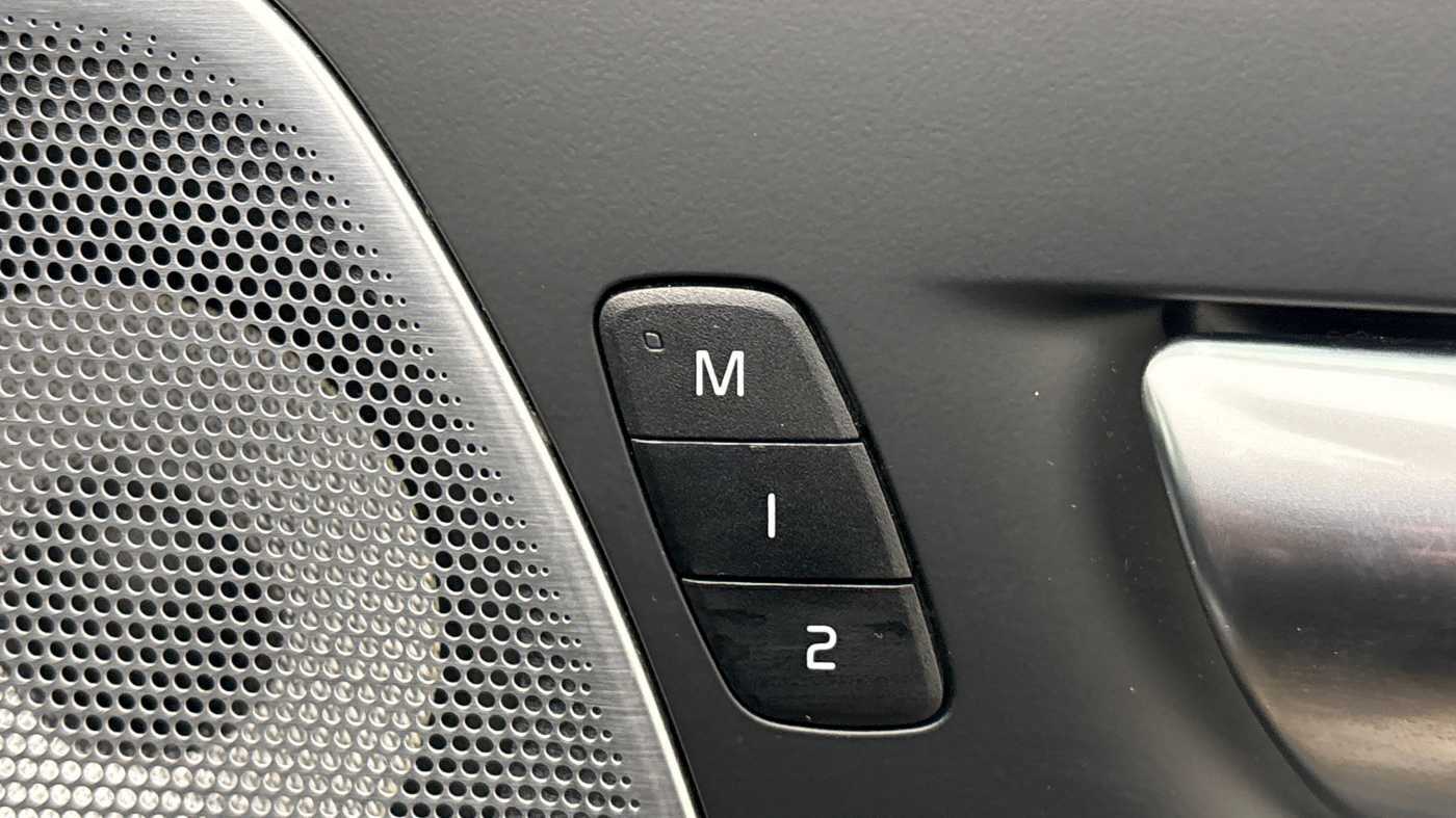 Used Volvo XC60 2025 for sale - 77552176: Photo 24