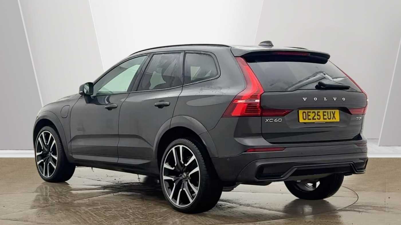 Used Volvo XC60 2025 for sale - 77552176: Photo 5