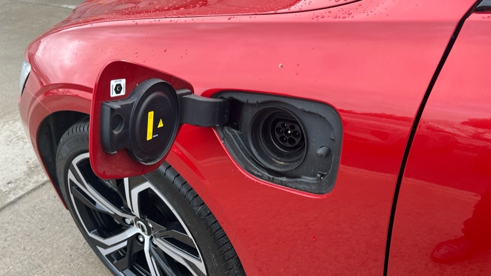 Used Volvo V60 2025 for sale - 77641283: Photo 15