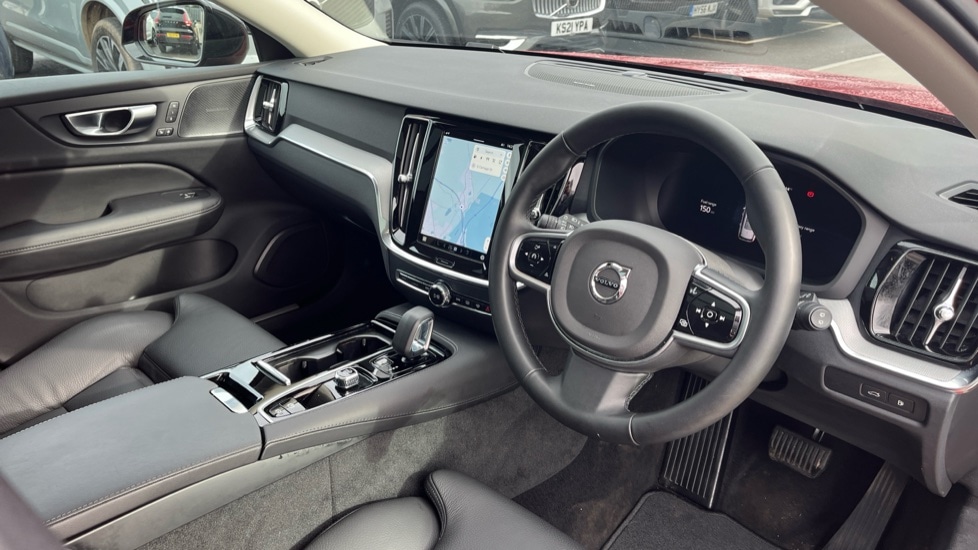 Used Volvo V60 2025 for sale - 77641283: Photo 4