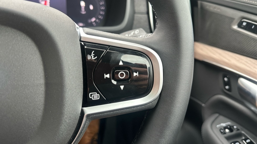 Used Volvo XC90 2025 for sale - 77665553: Photo 20