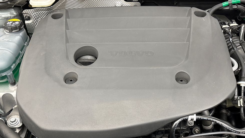 Used Volvo XC40 2025 for sale - 78005012: Photo 15