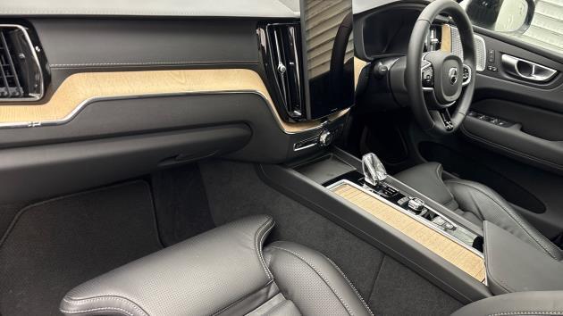 Used Volvo XC60 2025 for sale - 77618271: Photo 10