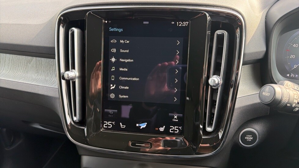 Used Volvo XC40 2021 for sale - 78049417: Photo 15