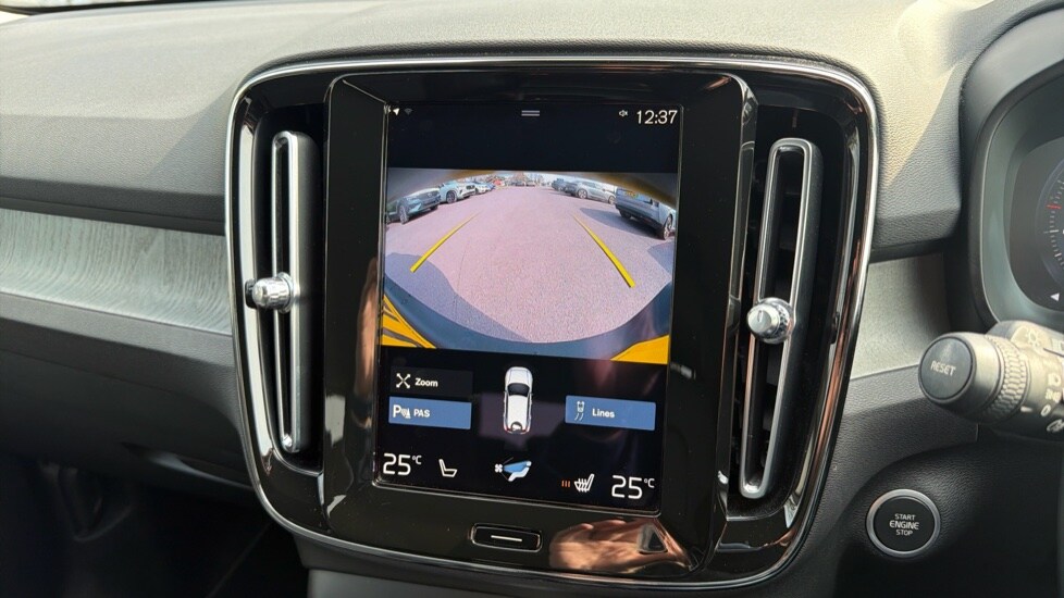 Used Volvo XC40 2021 for sale - 78049417: Photo 17