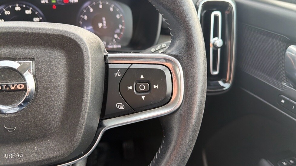 Used Volvo XC40 2021 for sale - 78049417: Photo 20