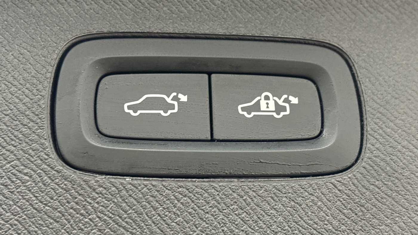 Used Volvo XC90 2025 for sale - 77709118: Photo 19