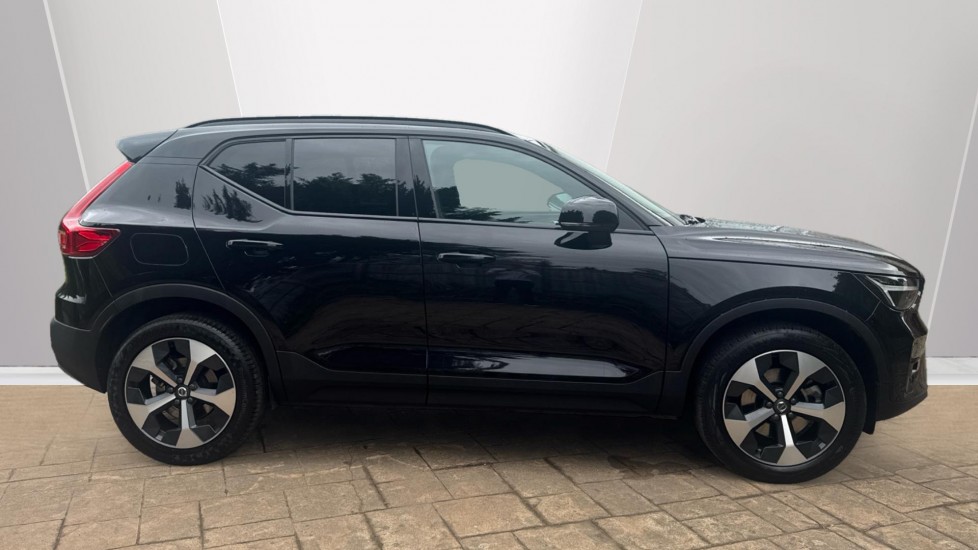 Used Volvo XC40 2025 for sale - 76678895: Photo 3