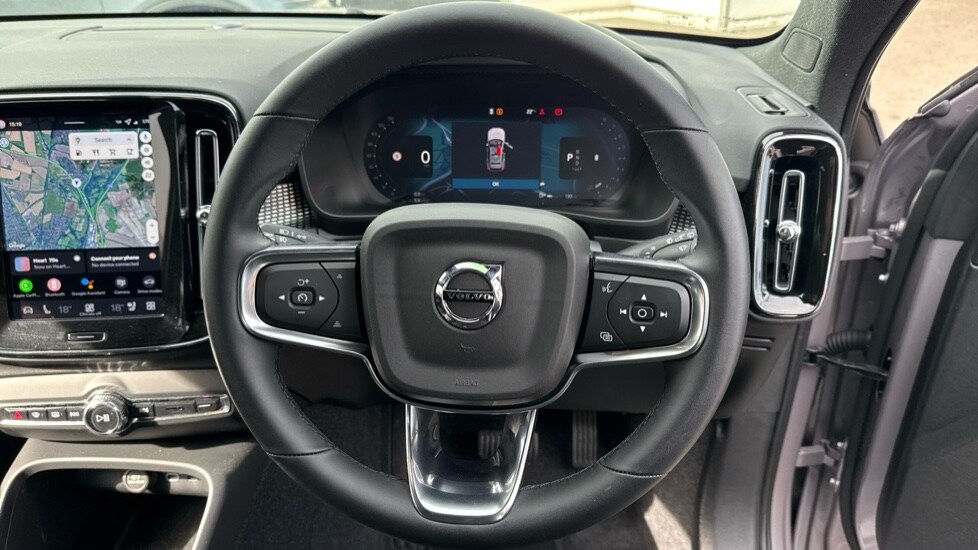 Used Volvo XC40 2025 for sale - 76678573: Photo 10