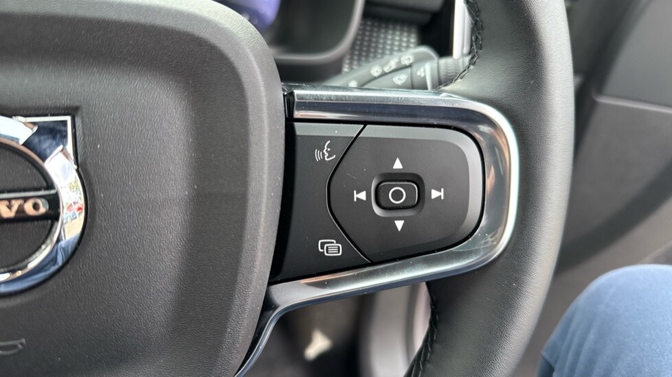 Used Volvo XC40 2025 for sale - 76678573: Photo 18