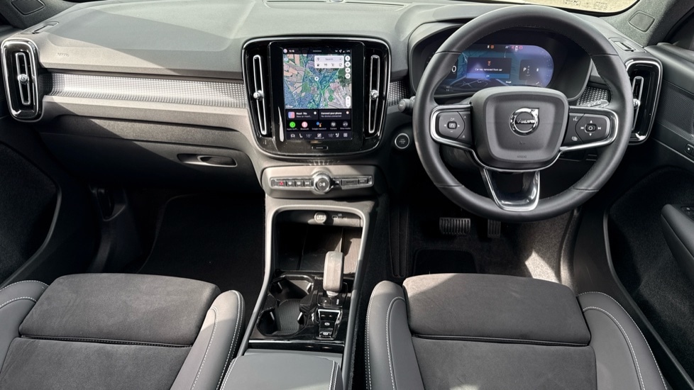 Used Volvo XC40 2025 for sale - 76678573: Photo 5