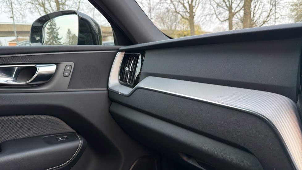 Used Volvo XC60 2022 for sale - 78049398: Photo 22