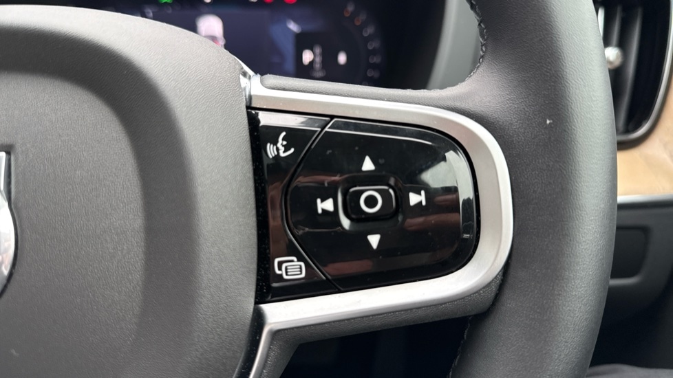 Used Volvo XC60 2025 for sale - 77834192: Photo 20