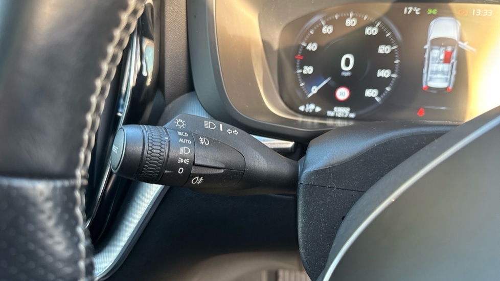 Used Volvo XC60 2017 for sale - 76908554: Photo 18