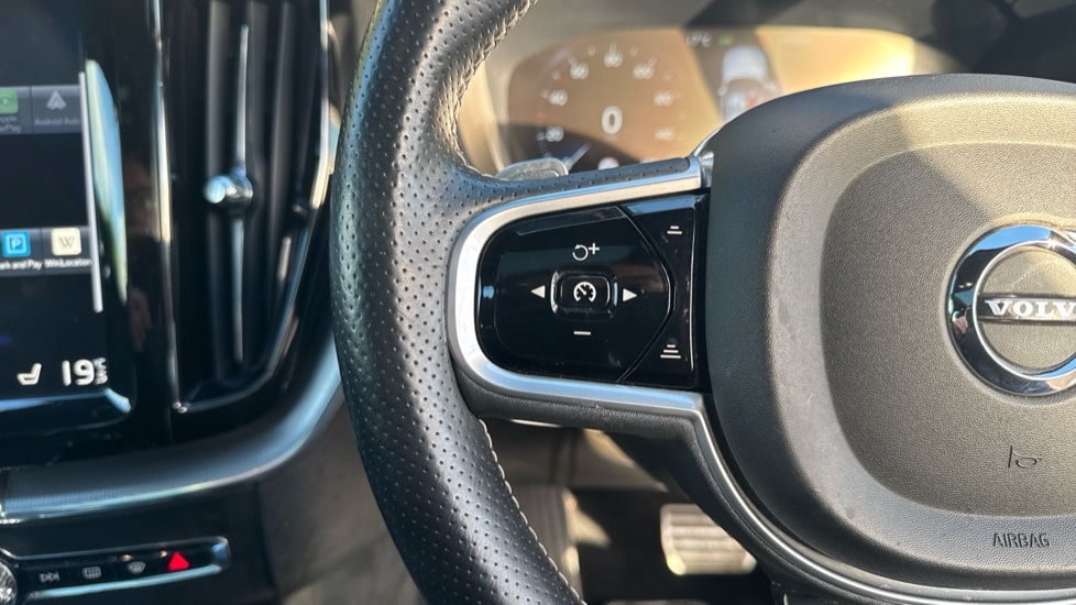 Used Volvo XC60 2017 for sale - 76908554: Photo 19