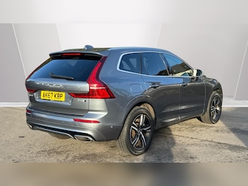 Used Volvo XC60 2017 for sale - 76908554: Photo