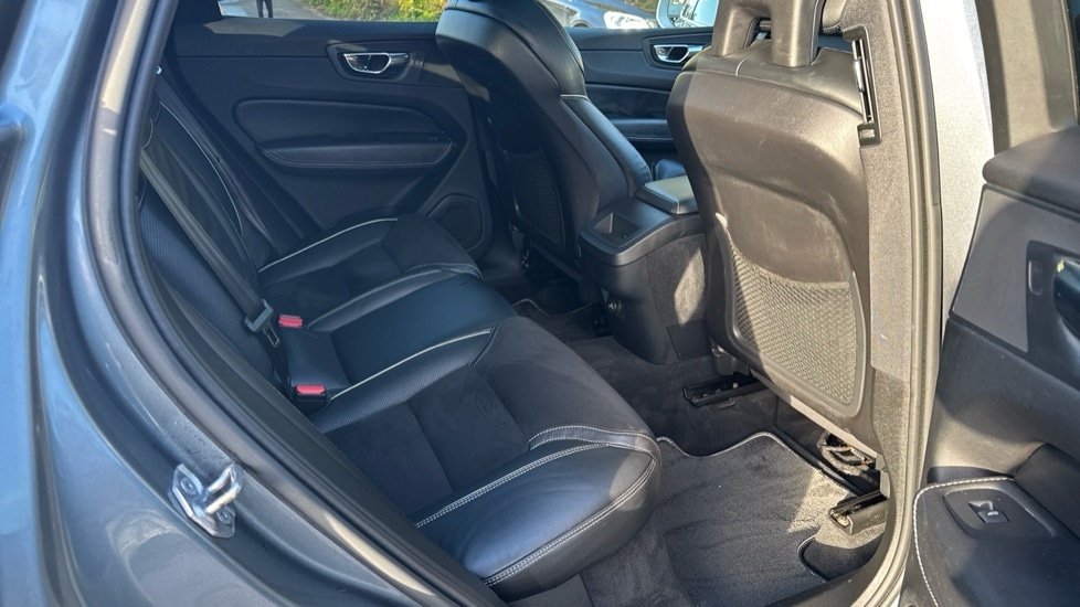 Used Volvo XC60 2017 for sale - 76908554: Photo 6