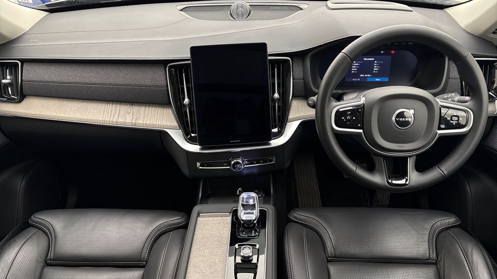 Used Volvo XC90 2025 for sale - 78053474: Photo 8