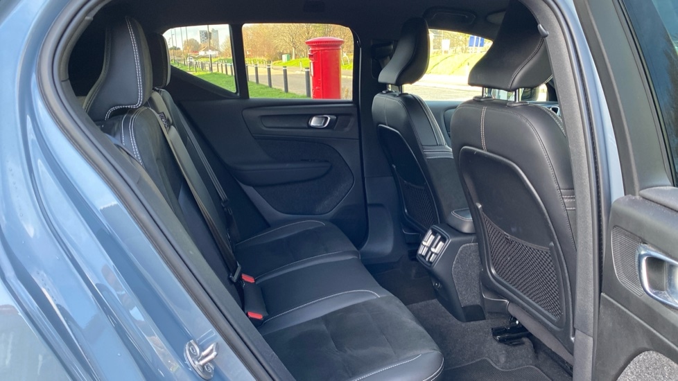 Used Volvo XC40 2021 for sale - 77073297: Photo 6