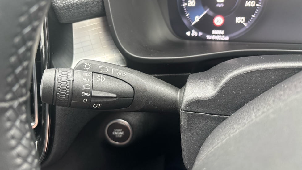 Used Volvo XC40 2022 for sale - 77641286: Photo 17