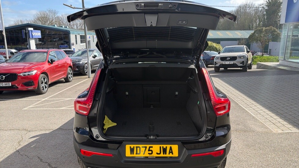 Used Volvo XC40 2025 for sale - 78209731: Photo 13