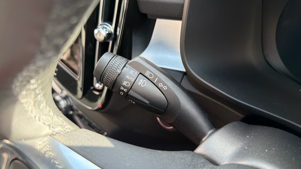 Used Volvo XC40 2025 for sale - 78209731: Photo 18