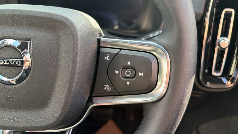 Used Volvo XC40 2025 for sale - 78209731: Photo 20