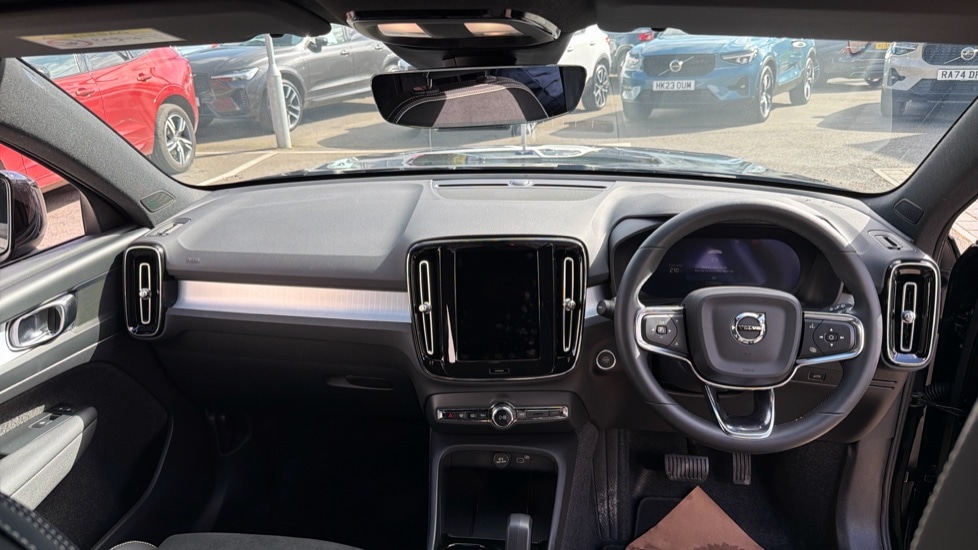 Used Volvo XC40 2025 for sale - 78209731: Photo 5