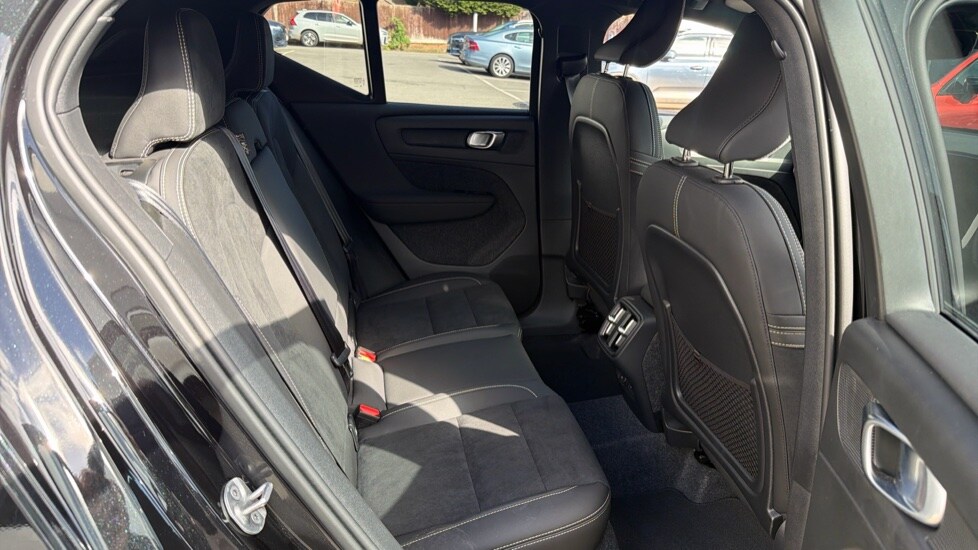 Used Volvo XC40 2025 for sale - 78209731: Photo 6