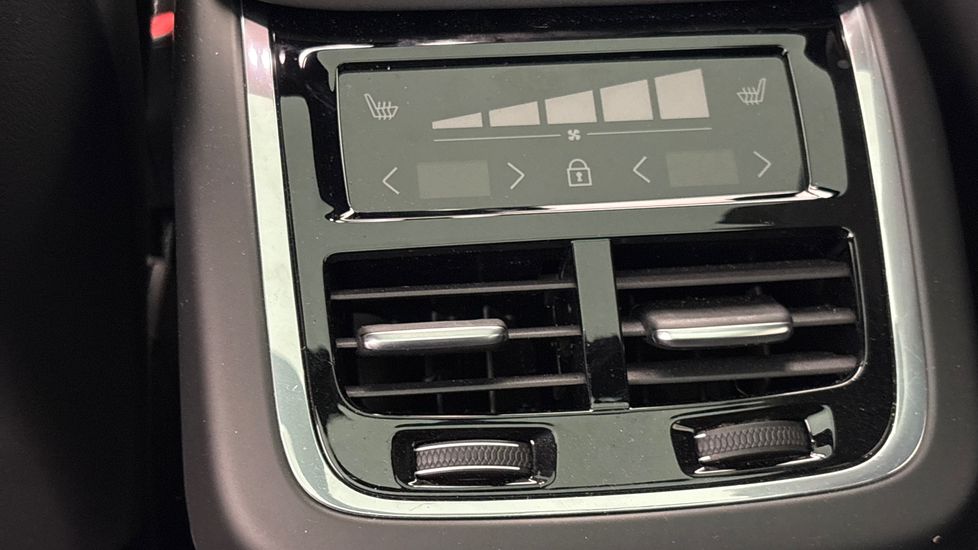 Used Volvo XC60 2025 for sale - 78053462: Photo 17