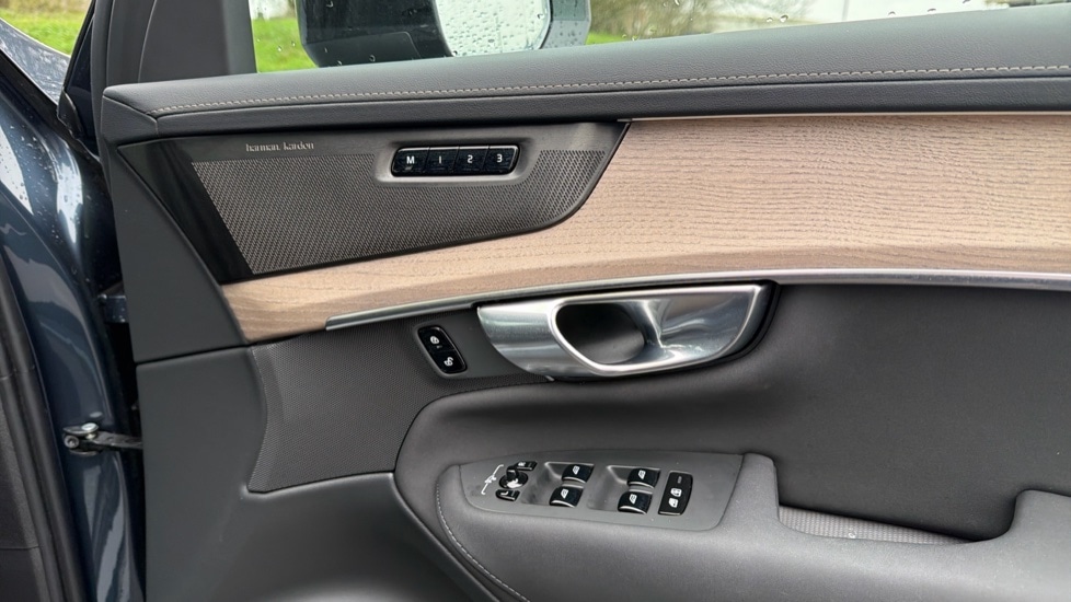 Used Volvo XC90 2025 for sale - 77803353: Photo 19