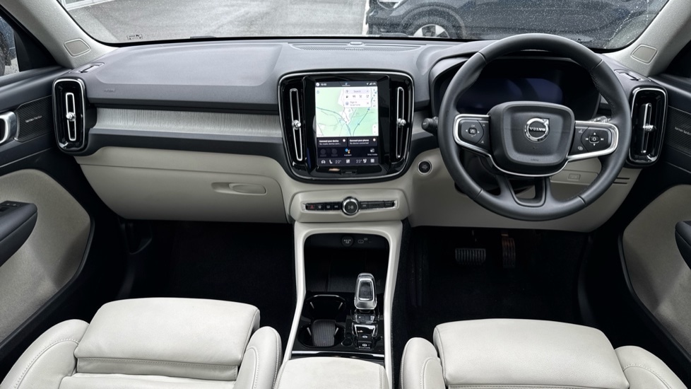 Used Volvo XC40 2025 for sale - 77721524: Photo 5