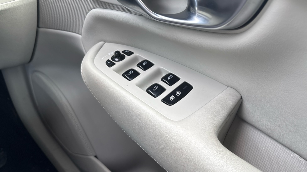 Used Volvo XC90 2024 for sale - 76977561: Photo 23